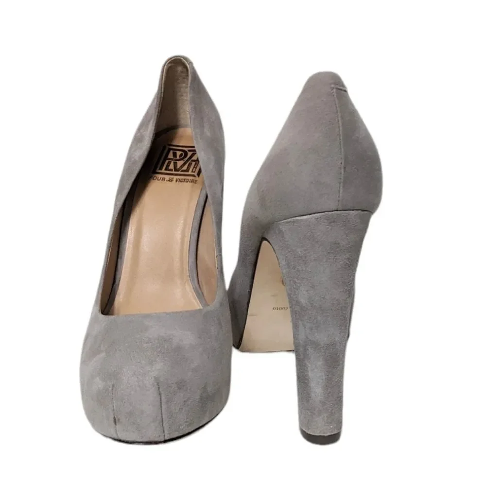 POUR LA VICTOIRE Suede Platform Minimalist Heels 8